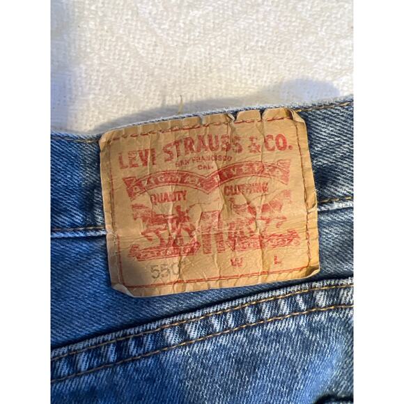 Levi’s 550 Relaxed Fit Jeans in Men’s size W50 L30 - Picture 6 of 6